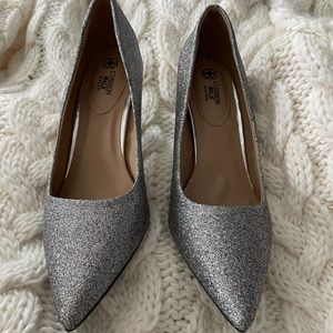 Avon Cushion Walk heels